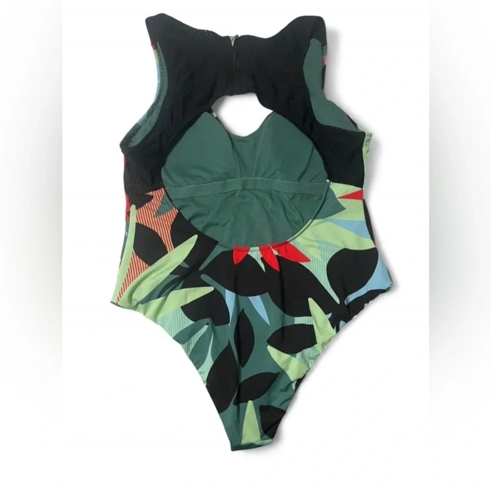 Nike Tropical Print One Piece‎ Swimsuit Womens XXL Keyhole Back Plus Size NWOT